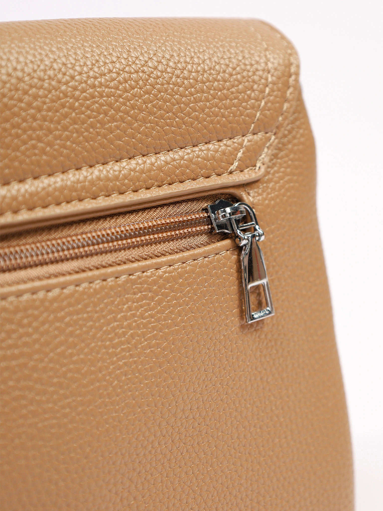 Сумка-кроссбоди со съемной ручкой в ассортименте